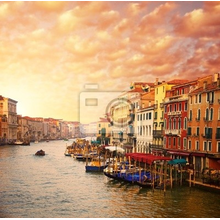 Фотообои с красивым видом на канал в Венеции