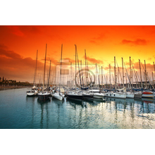 Фотообои с яхтами на закате солнца