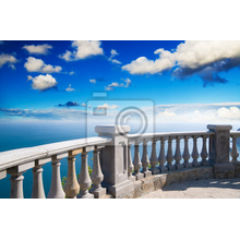 Фотообои с балконом с видом на океан