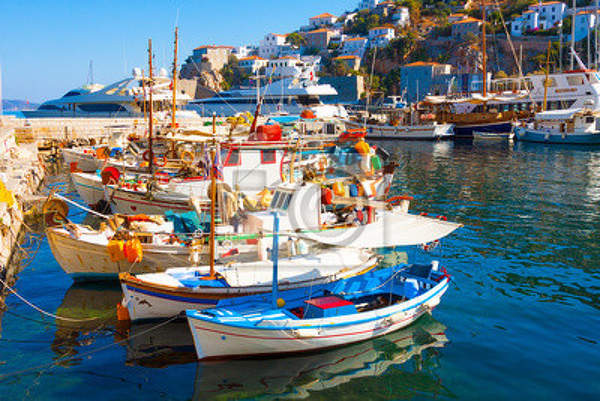 Фотообои с рыбацкими лодками в Греции