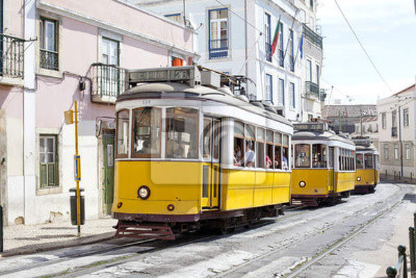 Фотообои на стену - Желтый трамвай