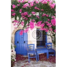 Фотообои с двориком и цветами на о.Крит
