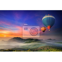 Фотообои - Воздушные шары над горами