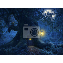 Фотообои - Дерево-дом в сказочном лесу