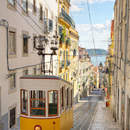 Фотообои с желтым трамваем в Лиссабоне